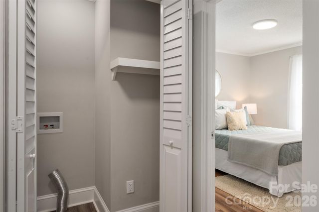 411 W Sycamore Street, Lincolnton, NC 28092