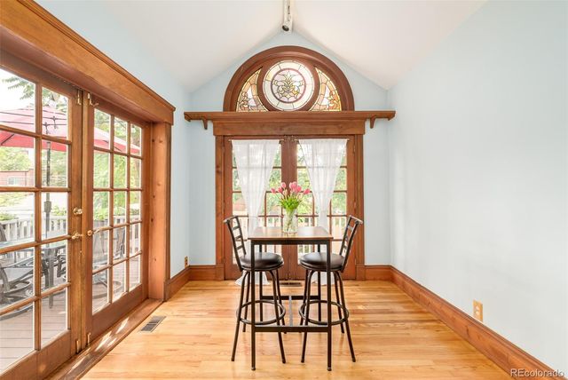 1041 N Corona Street, Denver, CO 80218
