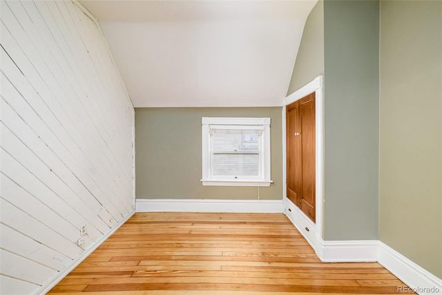 1041 N Corona Street, Denver, CO 80218