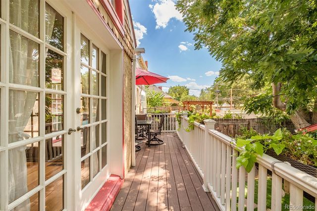 1041 N Corona Street, Denver, CO 80218
