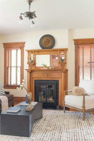 1041 N Corona Street, Denver, CO 80218