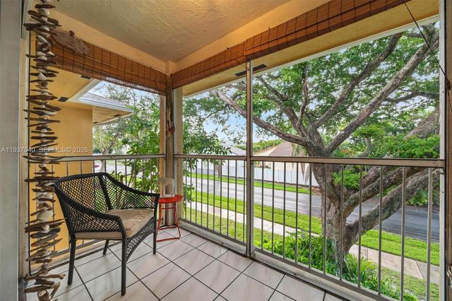 401 SE 10th St B205, Dania Beach, FL 33004