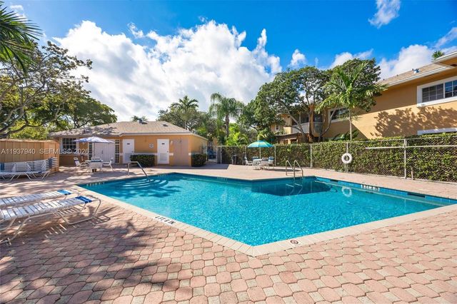 401 SE 10th St B205, Dania Beach, FL 33004