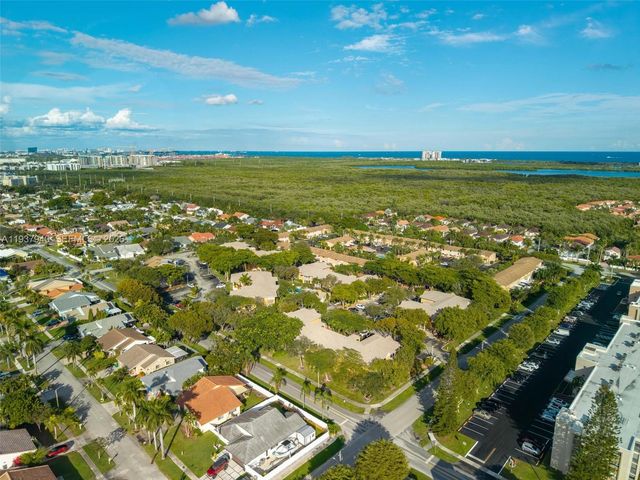 401 SE 10th St B205, Dania Beach, FL 33004