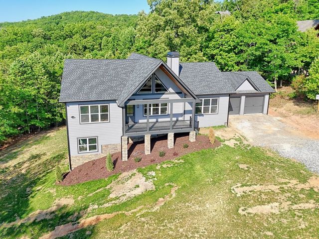 383 Rustic Barn Trail, Morganton, GA 30560