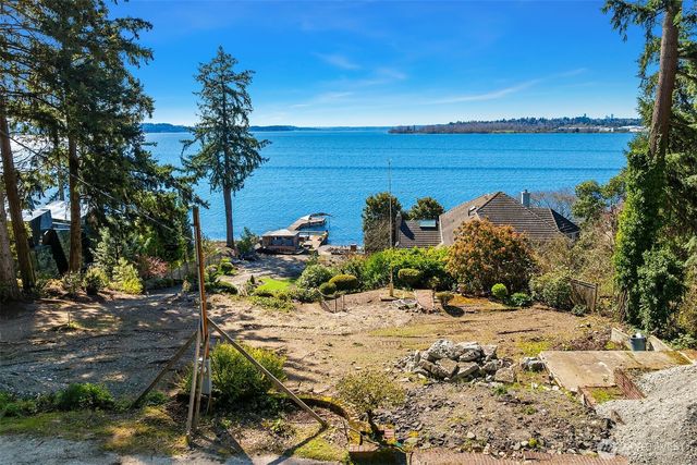 7615 NE Champagne Point Place, Kirkland, WA 98034