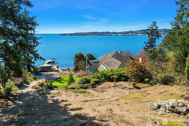 7615 NE Champagne Point Place, Kirkland, WA 98034
