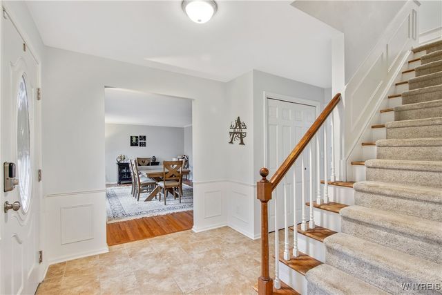 95 Wood Acres Drive, Amherst, NY 14051