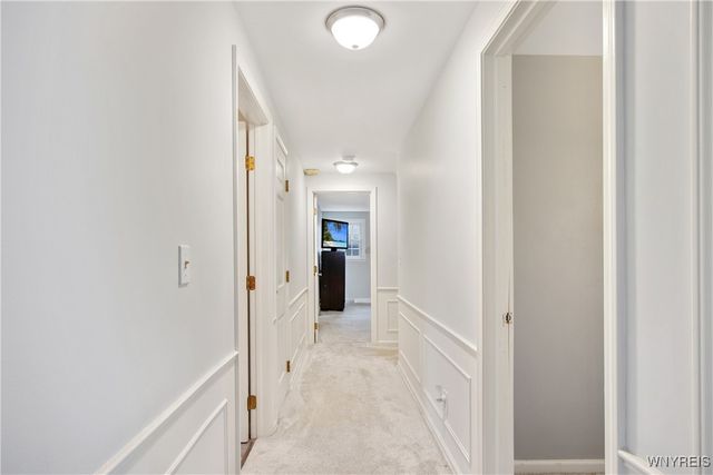 95 Wood Acres Drive, Amherst, NY 14051