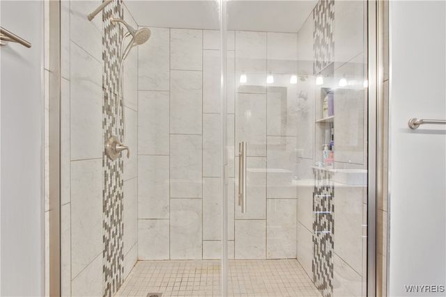 95 Wood Acres Drive, Amherst, NY 14051