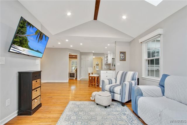 95 Wood Acres Drive, Amherst, NY 14051