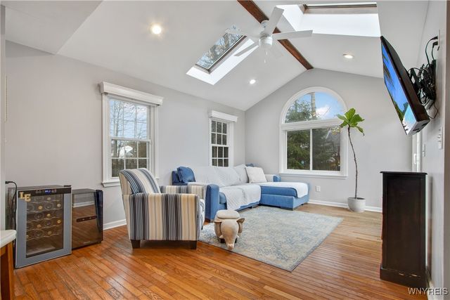 95 Wood Acres Drive, Amherst, NY 14051