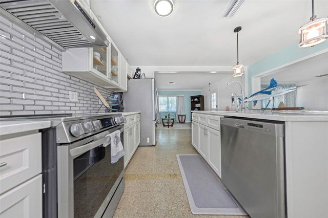 2025 TEMPLE TERRACE, Clearwater, FL 33764