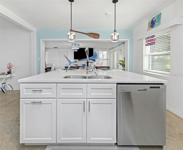 2025 TEMPLE TERRACE, Clearwater, FL 33764