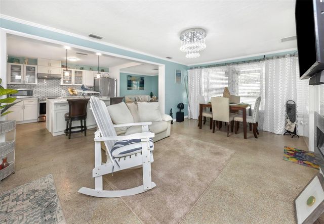 2025 TEMPLE TERRACE, Clearwater, FL 33764