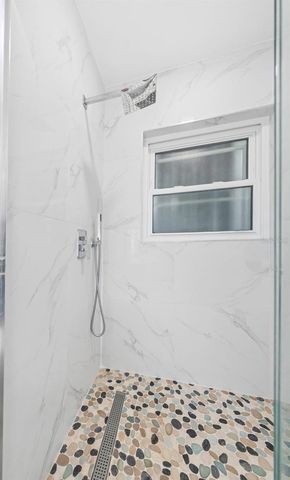 2025 TEMPLE TERRACE, Clearwater, FL 33764