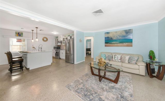 2025 TEMPLE TERRACE, Clearwater, FL 33764