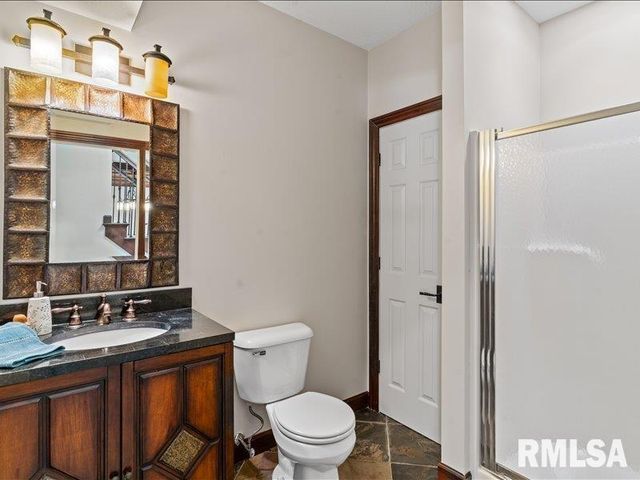 6800 Ridges Court, Bettendorf, IA 52722