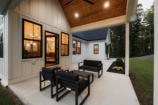 2525 Parkside Place NE, Cleveland, TN 37311