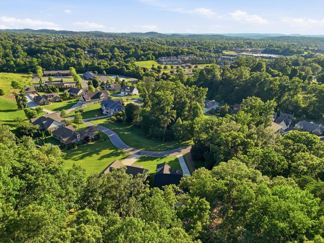 2525 Parkside Place NE, Cleveland, TN 37311