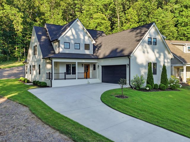 2525 Parkside Place NE, Cleveland, TN 37311