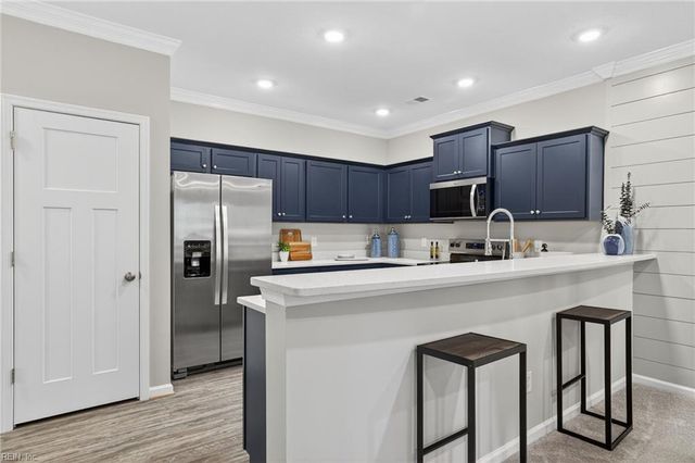 1910 Kathy Ann Way E, Carrollton, VA 23314