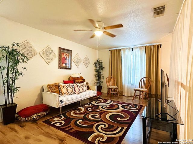 10007 Tiger Bay, San Antonio, TX 78251