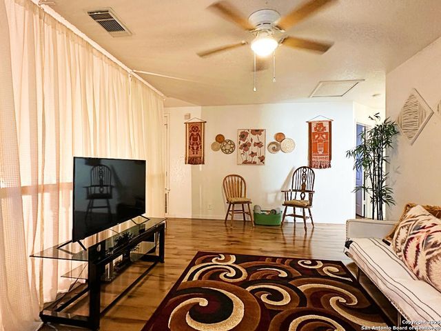 10007 Tiger Bay, San Antonio, TX 78251