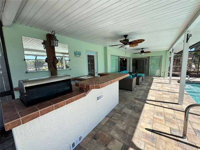 1221 BAYSHORE DRIVE, Englewood, FL 34223