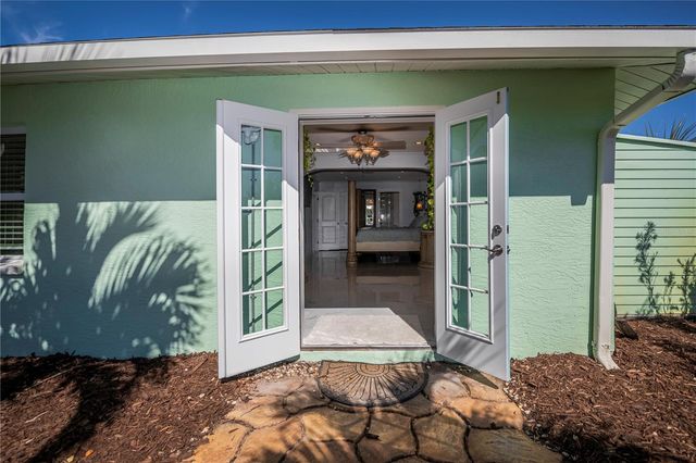 1221 BAYSHORE DRIVE, Englewood, FL 34223