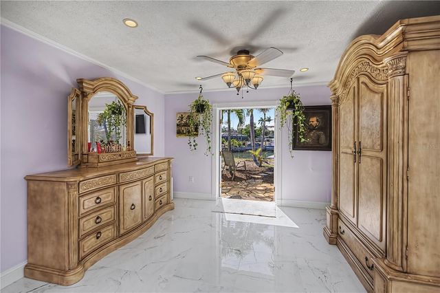 1221 BAYSHORE DRIVE, Englewood, FL 34223