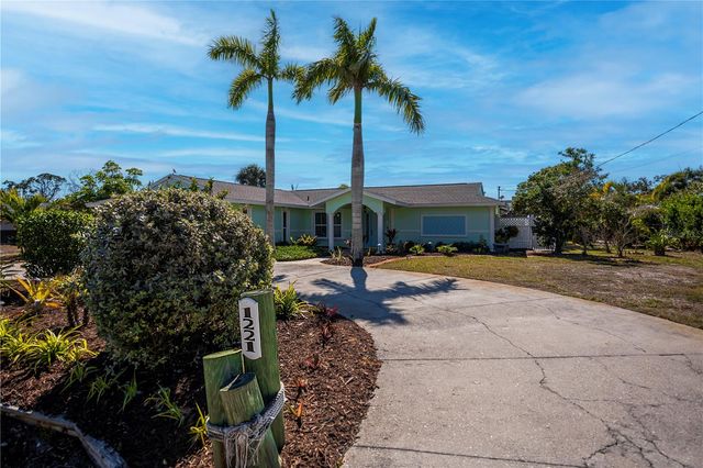 1221 BAYSHORE DRIVE, Englewood, FL 34223