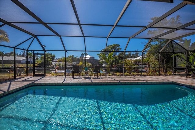 1221 BAYSHORE DRIVE, Englewood, FL 34223