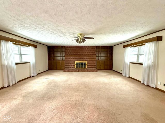 3076 Davis Drive, Indianapolis, IN 46221