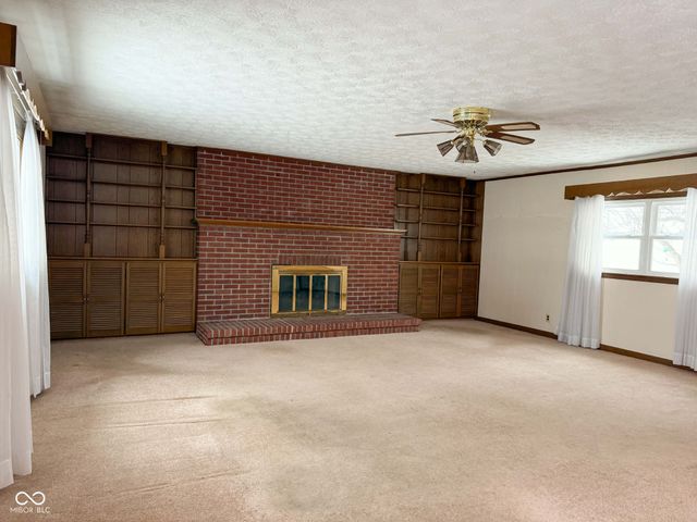 3076 Davis Drive, Indianapolis, IN 46221