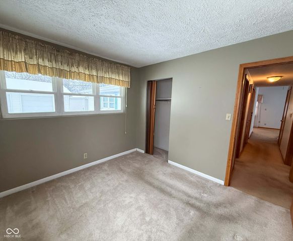 3076 Davis Drive, Indianapolis, IN 46221