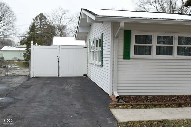 3076 Davis Drive, Indianapolis, IN 46221