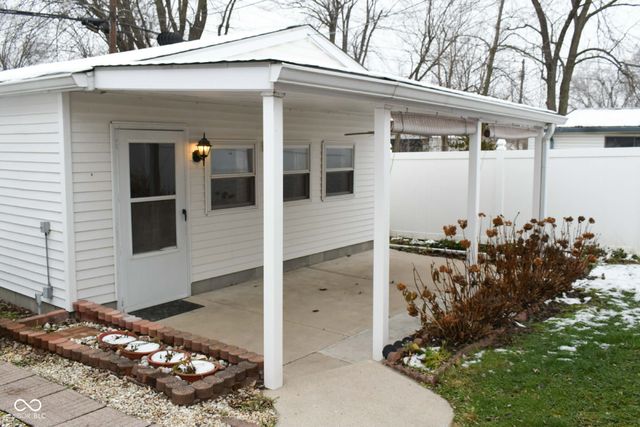 3076 Davis Drive, Indianapolis, IN 46221