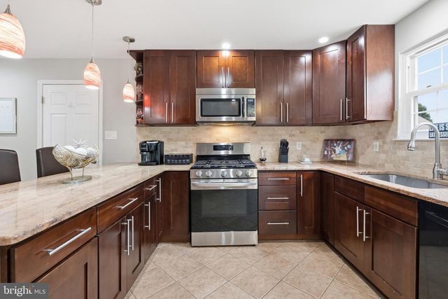129 DESCHLER BLVD, Clayton, NJ 08312