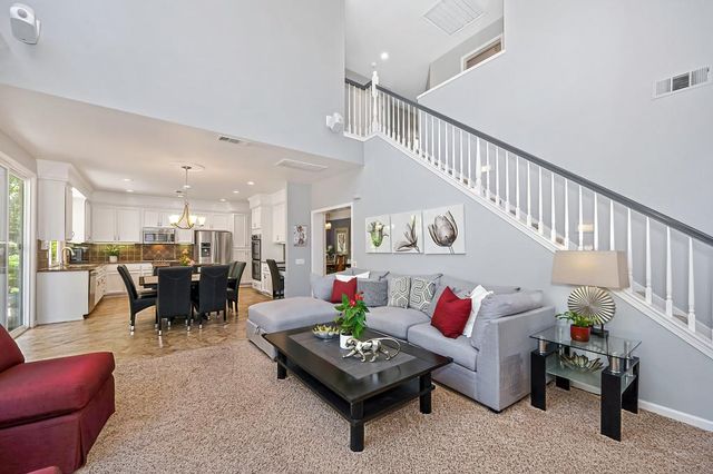 9811 Beckenham Dr, Granite Bay, CA 95746