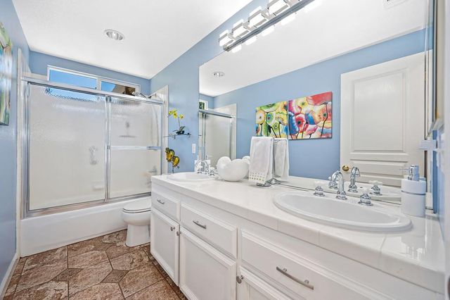 9811 Beckenham Dr, Granite Bay, CA 95746