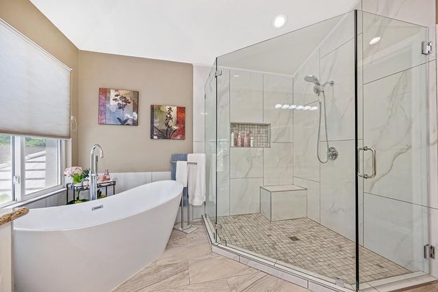9811 Beckenham Dr, Granite Bay, CA 95746