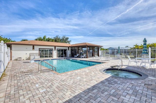 9158 PINEHAVEN WAY, Englewood, FL 34224
