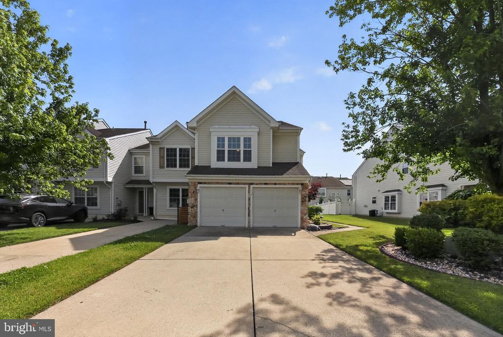 117 BUCKINGHAM WAY, Mount Laurel, NJ 08054