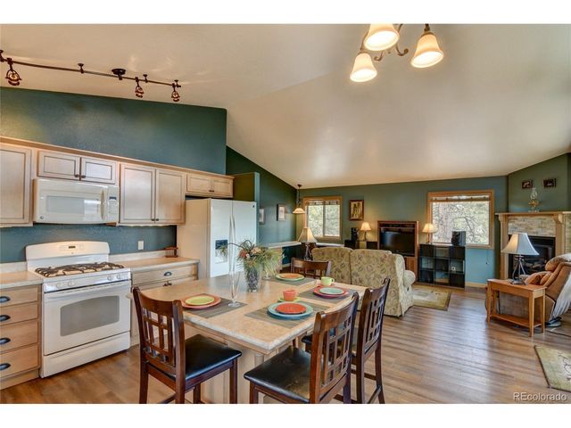 75 Whip Way, Hartsel, CO 80449