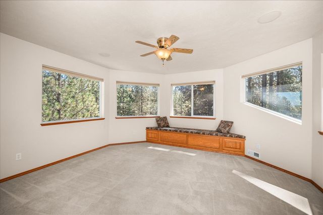 7175 S Cedar Rd, Spokane, WA 99224