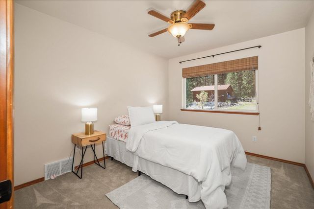 7175 S Cedar Rd, Spokane, WA 99224