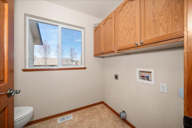 7175 S Cedar Rd, Spokane, WA 99224