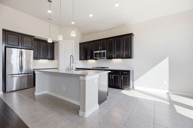 6711 Calabria DR, Round Rock, TX 78665