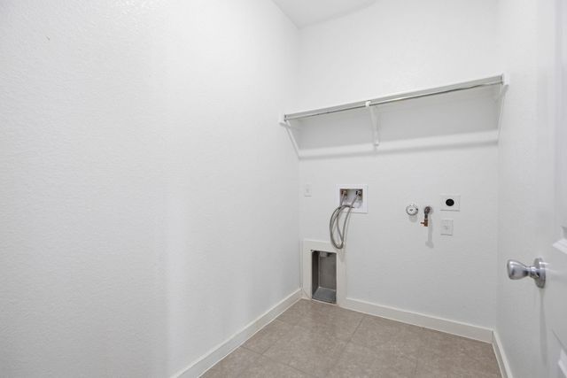 6711 Calabria DR, Round Rock, TX 78665